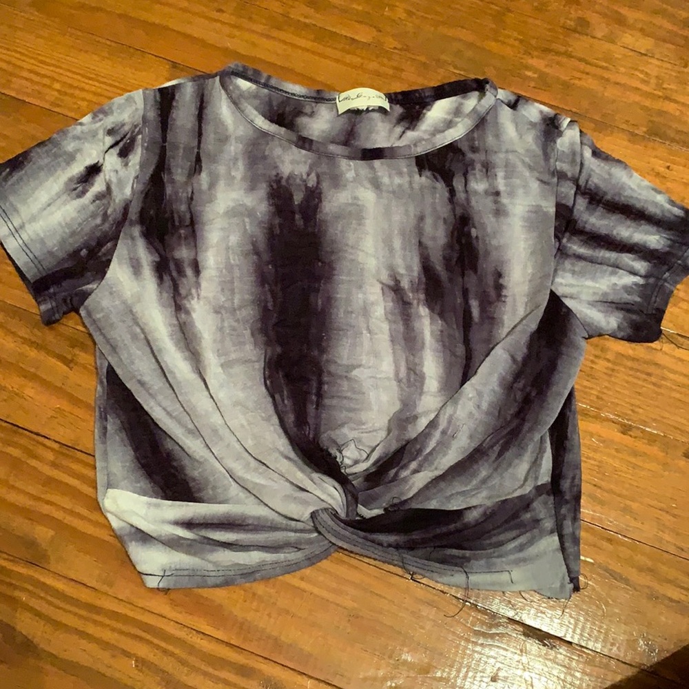 marble crop top